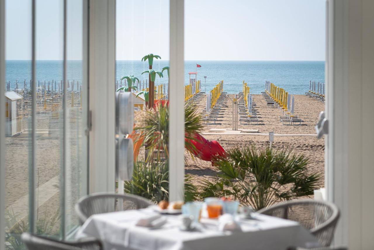 Unico Hotel Caorle Extérieur photo